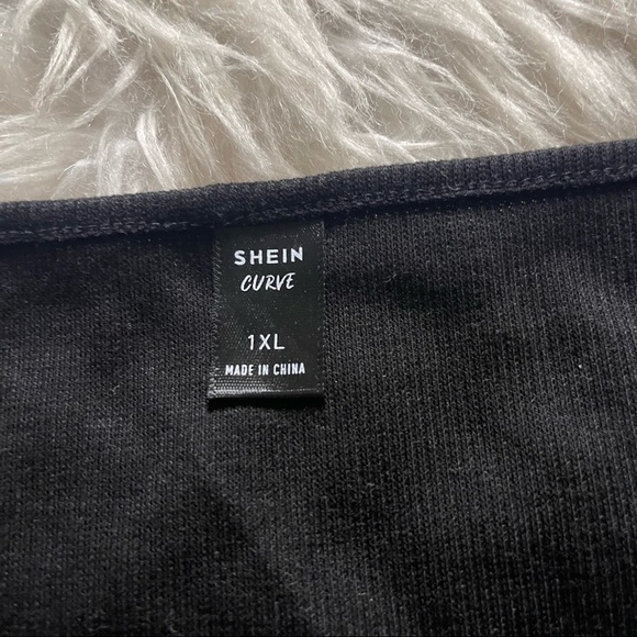 SHEIN Plus Asymmetrical Hem Solid Cami Triangle Tank Top 1X - Picture 5 of 7